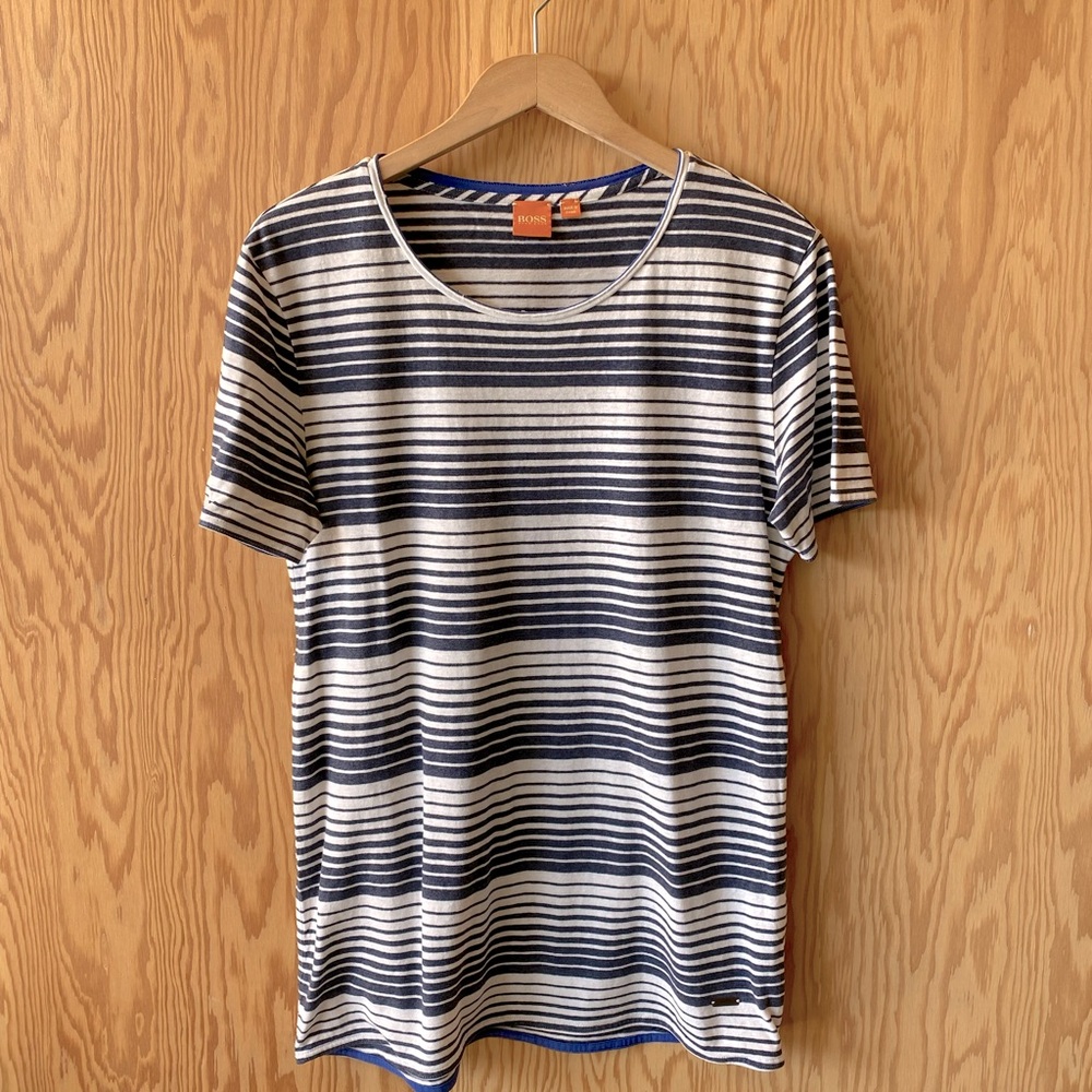 EUC BOSS Summer Tee
